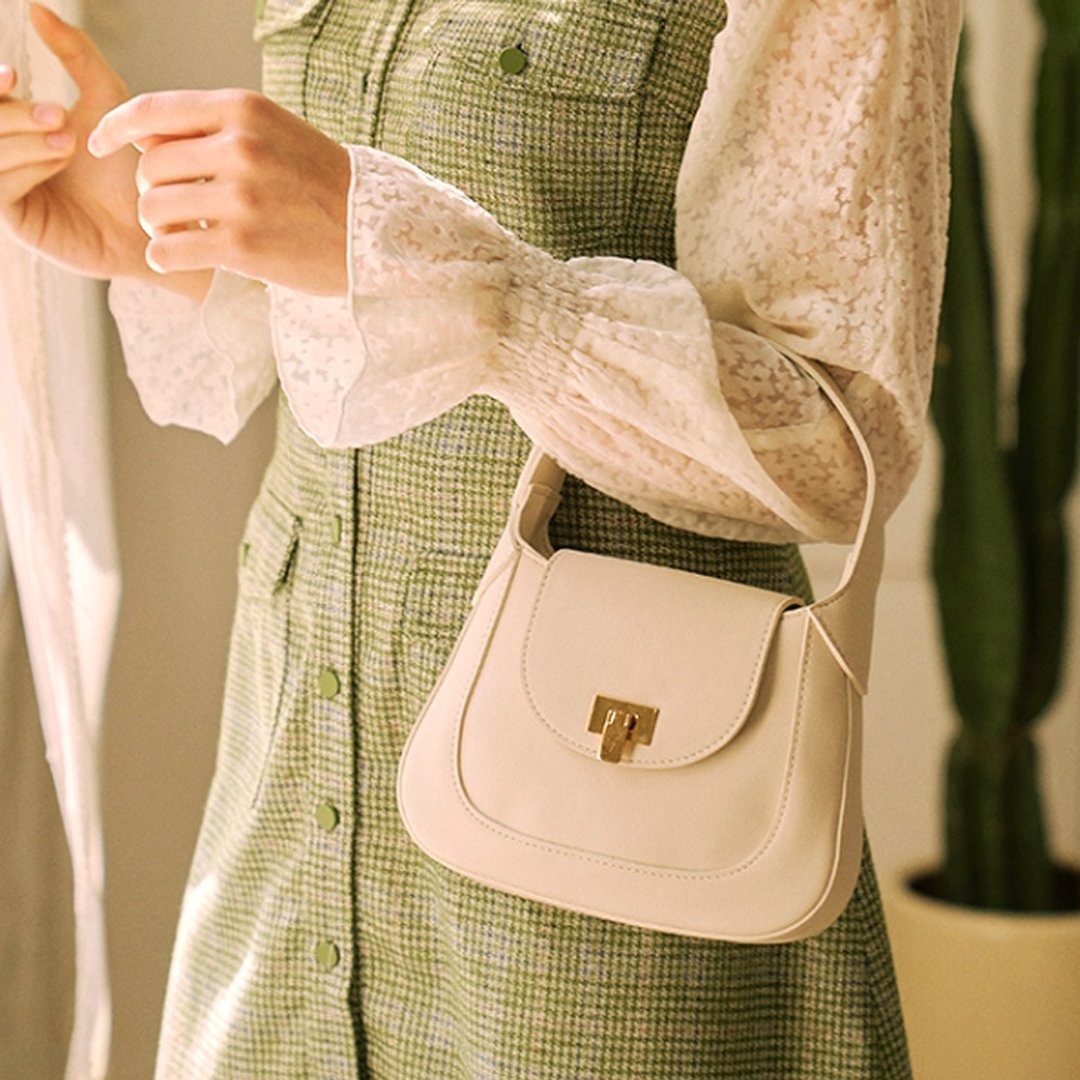 Bag to Basics 韩国制 美包包  BEAUTE BAG - 侧背包/斜挎包 - 环保材料 