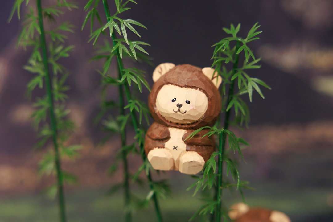 Islandoffer (原创设计) (十二生肖系列) 椴木雕马骝仔 - 摆饰 - 木头 咖啡色