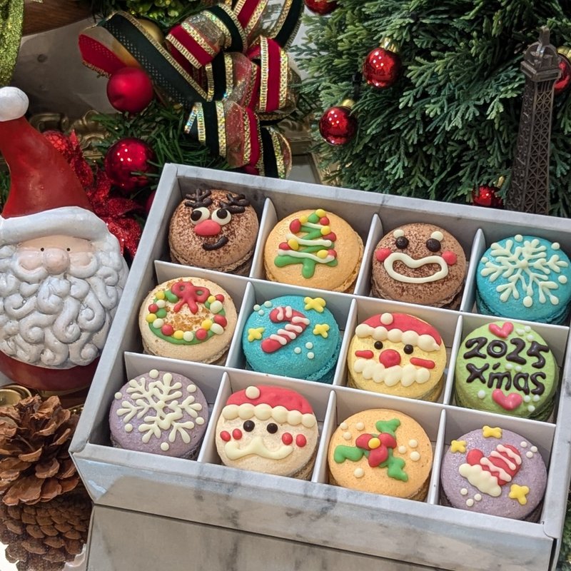 【幸福预兆】感恩圣诞 手工彩绘法式马卡龙12入缎带礼盒 - 蛋糕/甜点 - 新鲜食材 