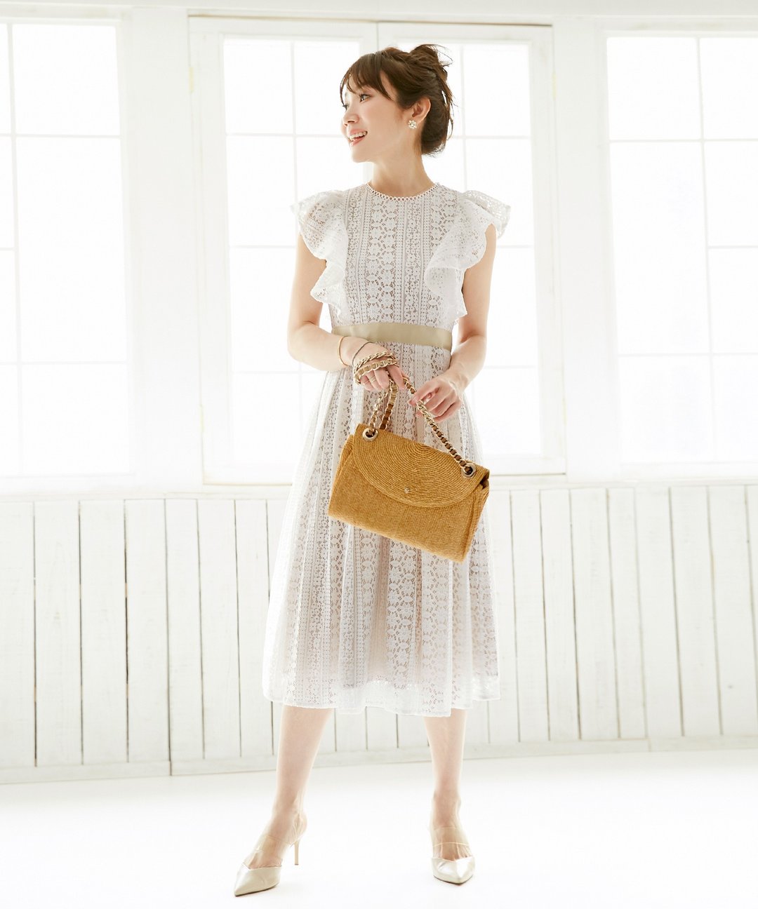 One piece lace ruffle sleeve fit flare design / Liala x PG - 洋装/连衣裙 - 棉 白色