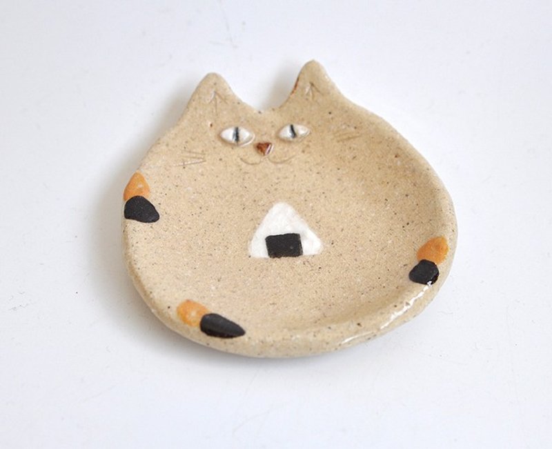 这是一个带有猫脸的小盘子 - 盘子/餐盘/盘架 - 陶 金色
