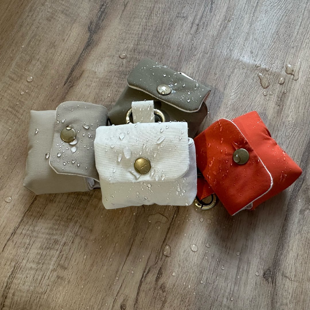 百搭大地色系 帆布质感 防泼水 AirPods 蓝牙耳机套 - 耳机收纳 - 防水材质 多色