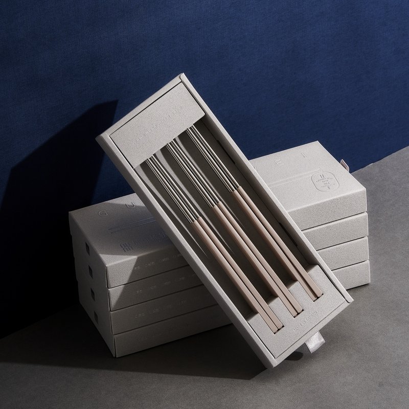 【2023限定色】珊瑚奶 6双入 礼盒+提袋 304不锈钢筷子 台湾制 - 筷子/筷架 - 不锈钢 多色