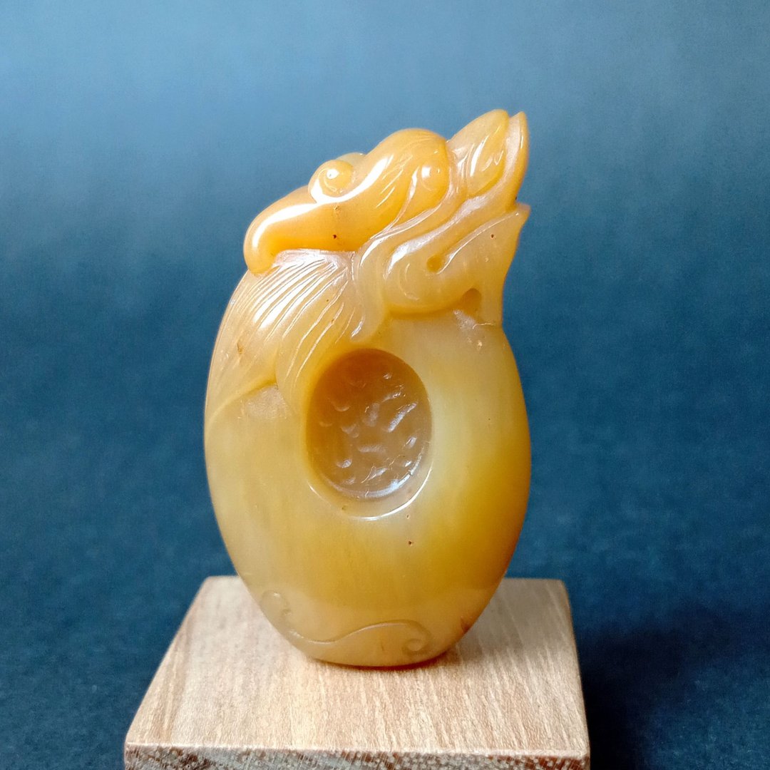 【转运来】小雕件 小品生肖-龙 金丝玉/金龙可改坠子当项链/ - 摆饰 - 玉石 黄色