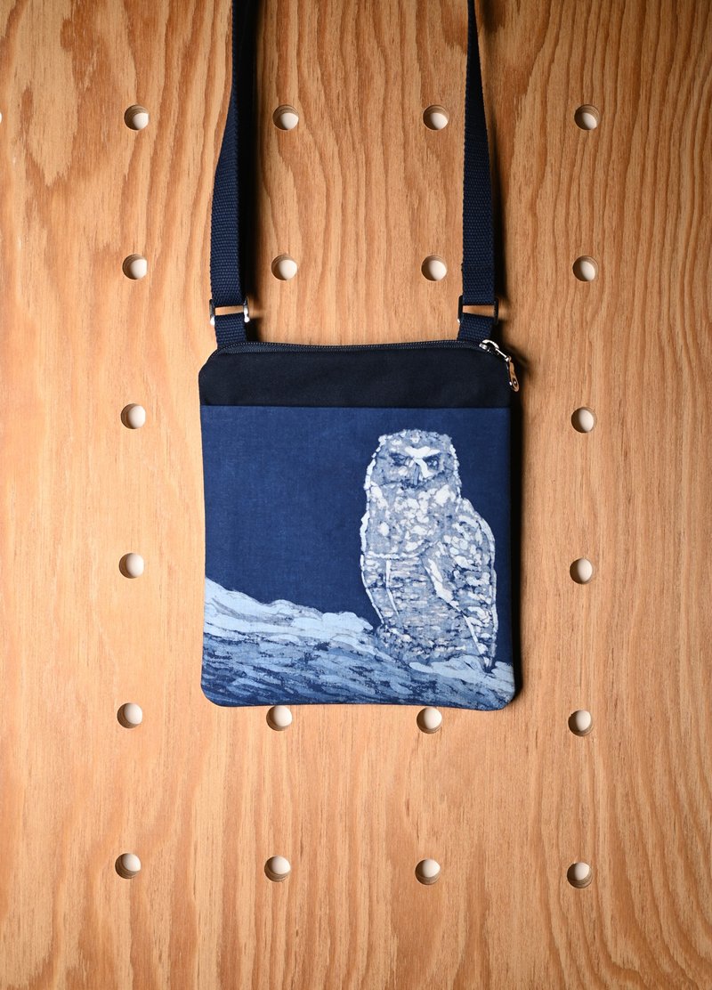 【记忆有限】蓝染随身包/斜背包-猫头鹰 - 侧背包/斜挎包 - 棉．麻 蓝色