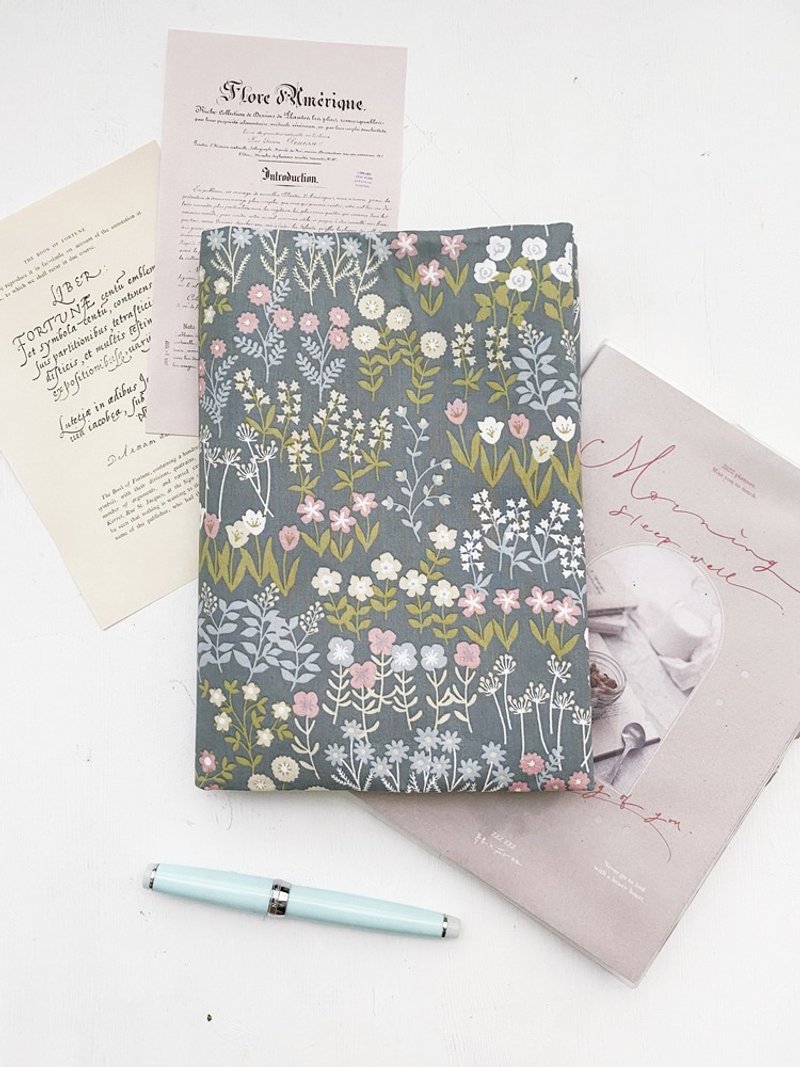 hairmo 花团锦簇手工书衣/书套(笔记本/日记/手帐) - 书衣/书套 - 棉．麻 灰色