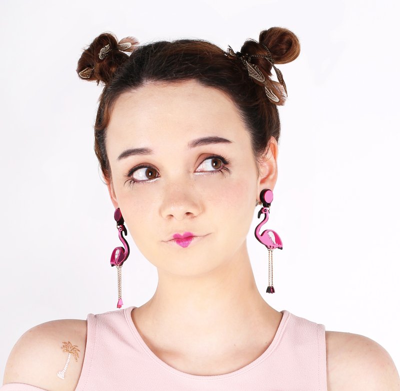 火烈鸟耳环 - 耳环/耳夹 - 压克力 粉红色