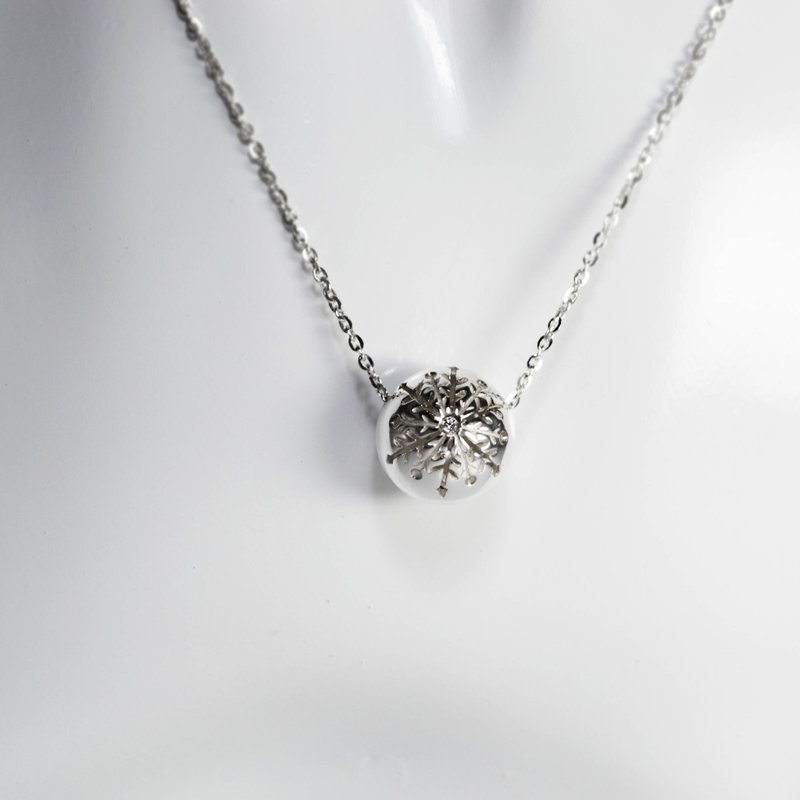 圆球雪花项链 - 项链 - 纯银 银色