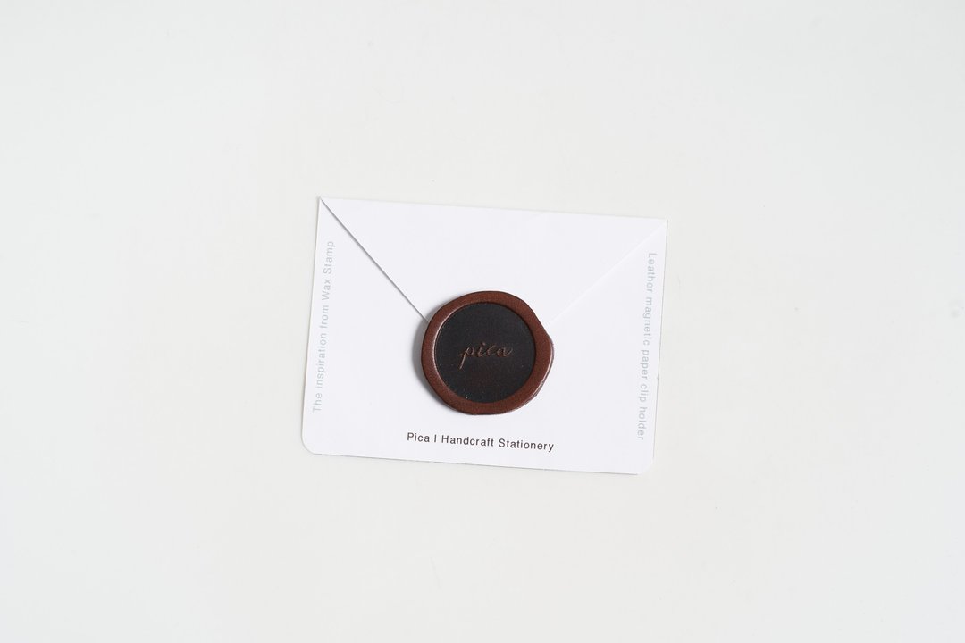 Leather Magnetic Paper Clip Holder - 冰箱贴/磁贴 - 真皮 咖啡色