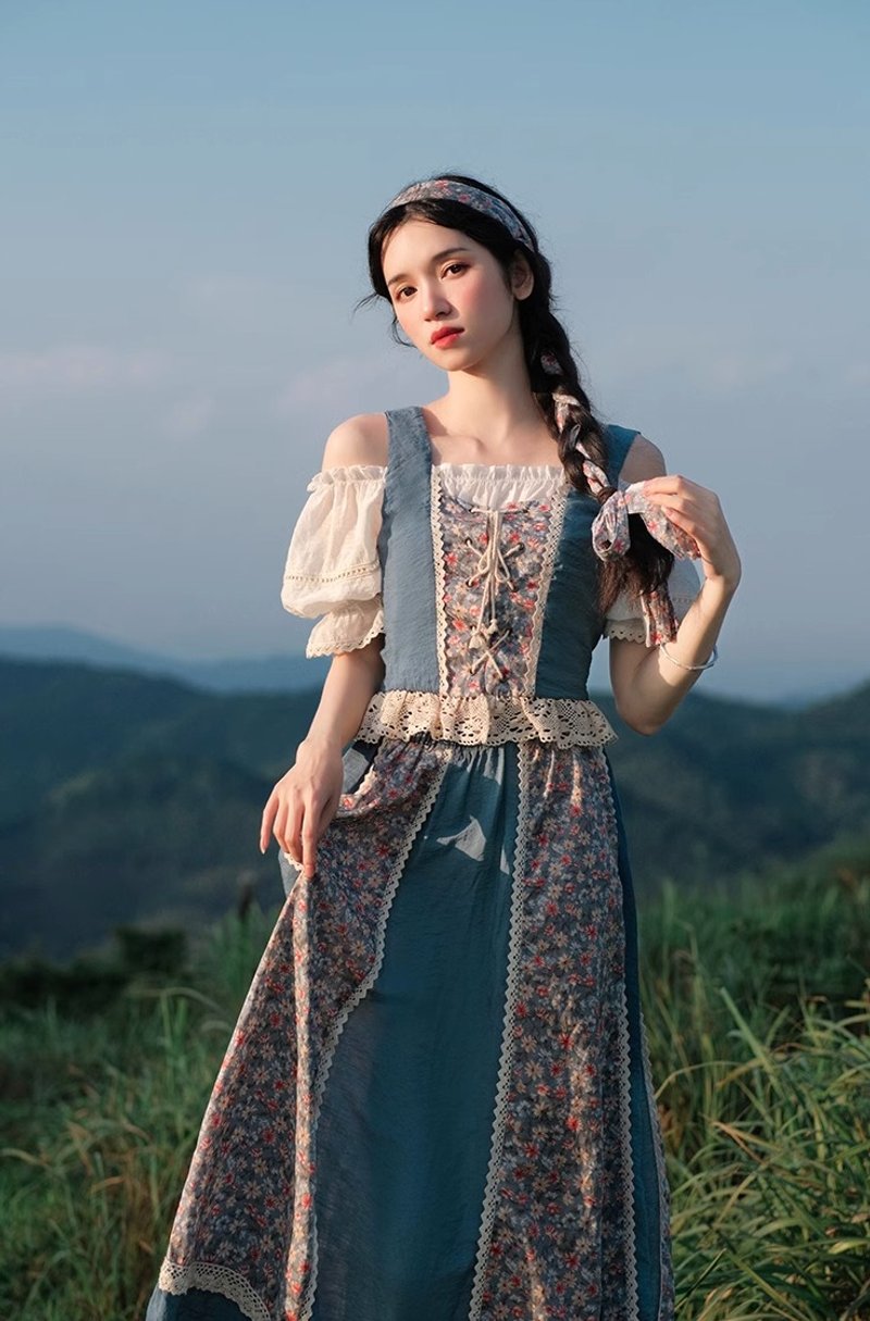 巴伐利亚的童话 复古田园风蕾丝上衣 - 女装上衣 - 其他材质 蓝色