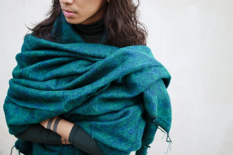 尼泊尔混织毛毯 混色孔雀 - 围巾/披肩 - 棉．麻 绿色