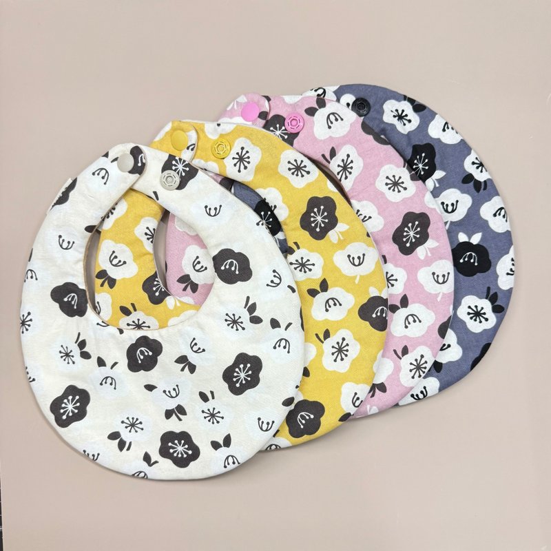 Maygo.bib.小花日和。手作围兜、八层纱、双面兜 - 围嘴/口水巾 - 棉．麻 白色