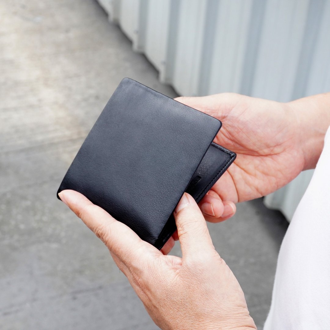 Folio : Leen Slim Wallet 黑色短夹 - 编号 18059 - 皮夹/钱包 - 真皮 黑色