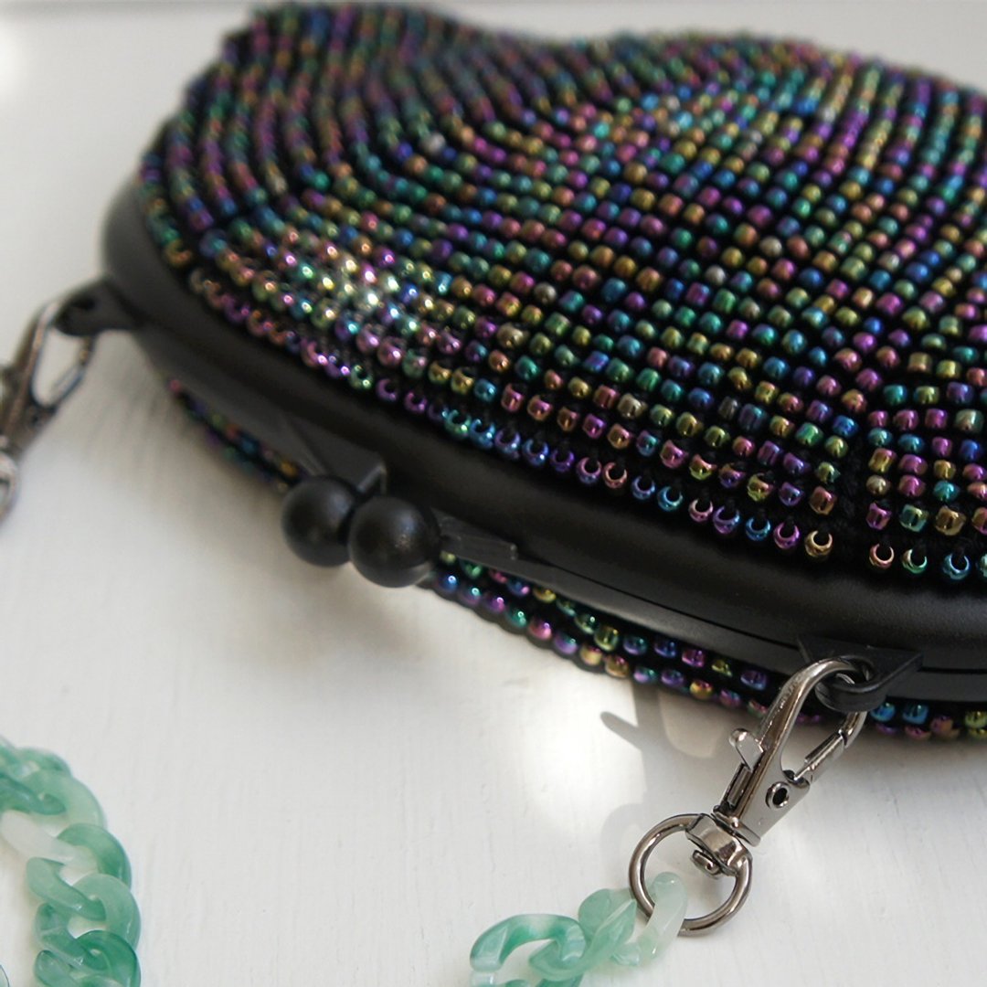 Ba-ba handmade Beads crochet clutch bag No.1150 - 化妆包/杂物包 - 其他材质 黑色