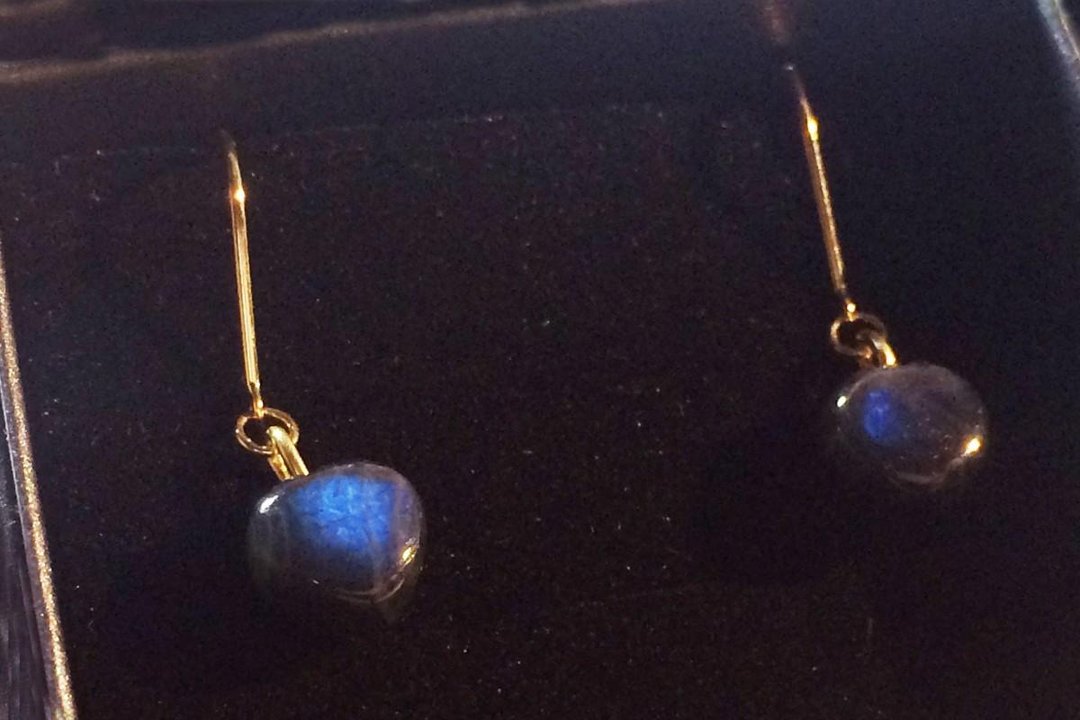 Finnish Gemstone ◆ Cat's Eye Spectral Light K18 Earrings - 耳环/耳夹 - 其他金属 