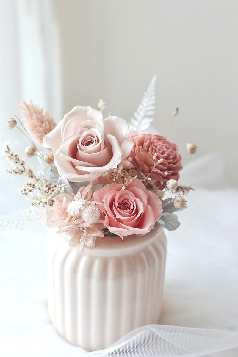 永生玫瑰扩香牛奶罐桌花 莫兰迪奶茶色 - 干燥花/捧花 - 植物．花 