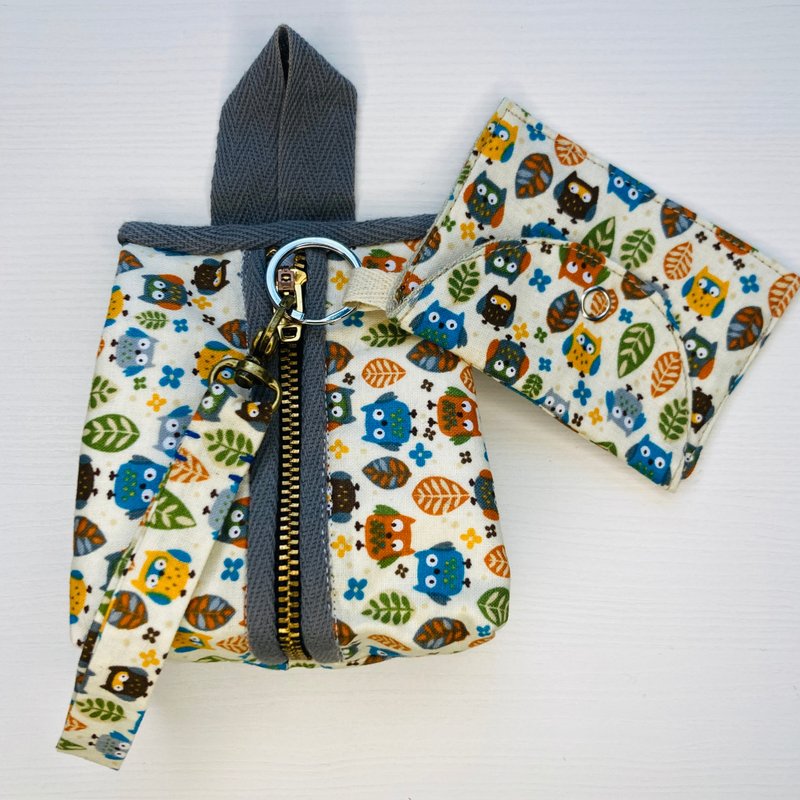 三件组：附拉链化妆包、卡夹、钥匙圈 - 名片夹/名片盒 - 棉．麻 蓝色