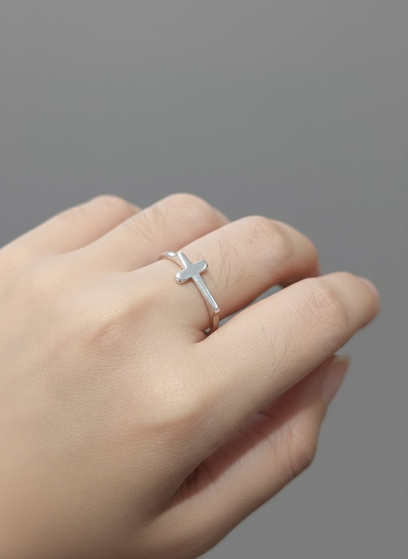 饰品-孩子 你被更坚固的爱托住 - 戒指 - 纯银 