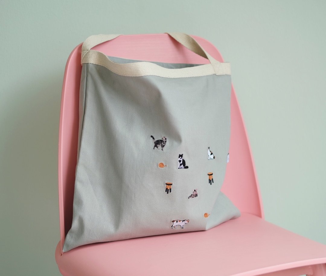 CAT Tote Bag ( Light Grey ) - 后背包/双肩包 - 绣线 灰色