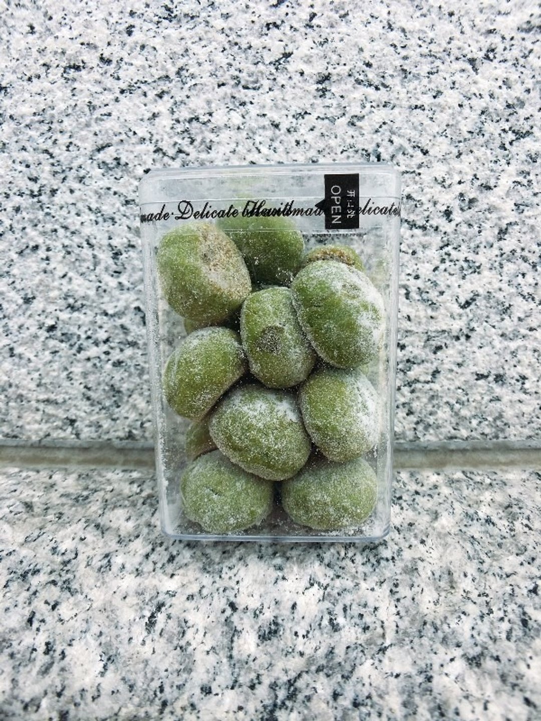 GJ私藏点心 香橙抹茶雪球  2入  宅配 - 手工饼干 - 其他材质 绿色