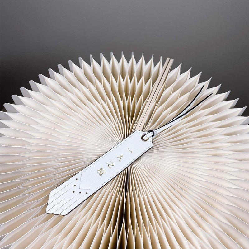 【MANAAKI】精神流苏书签 皮革 - 书签 - 环保材料 白色