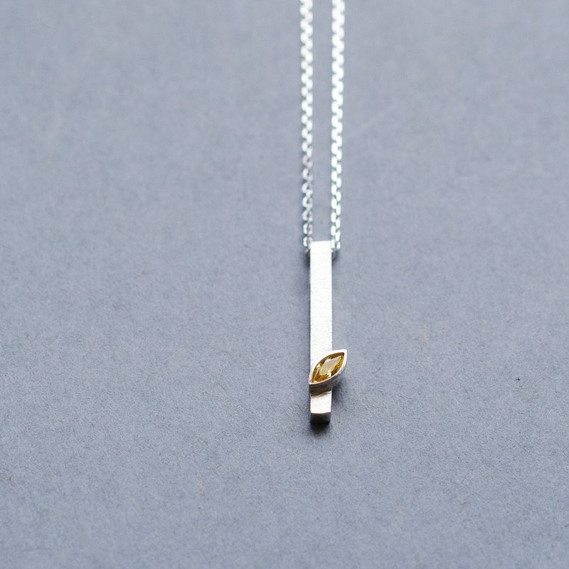 黄水晶 马眼形 项链 925银 男士  وجدت - 项链 - 其他金属 黄色