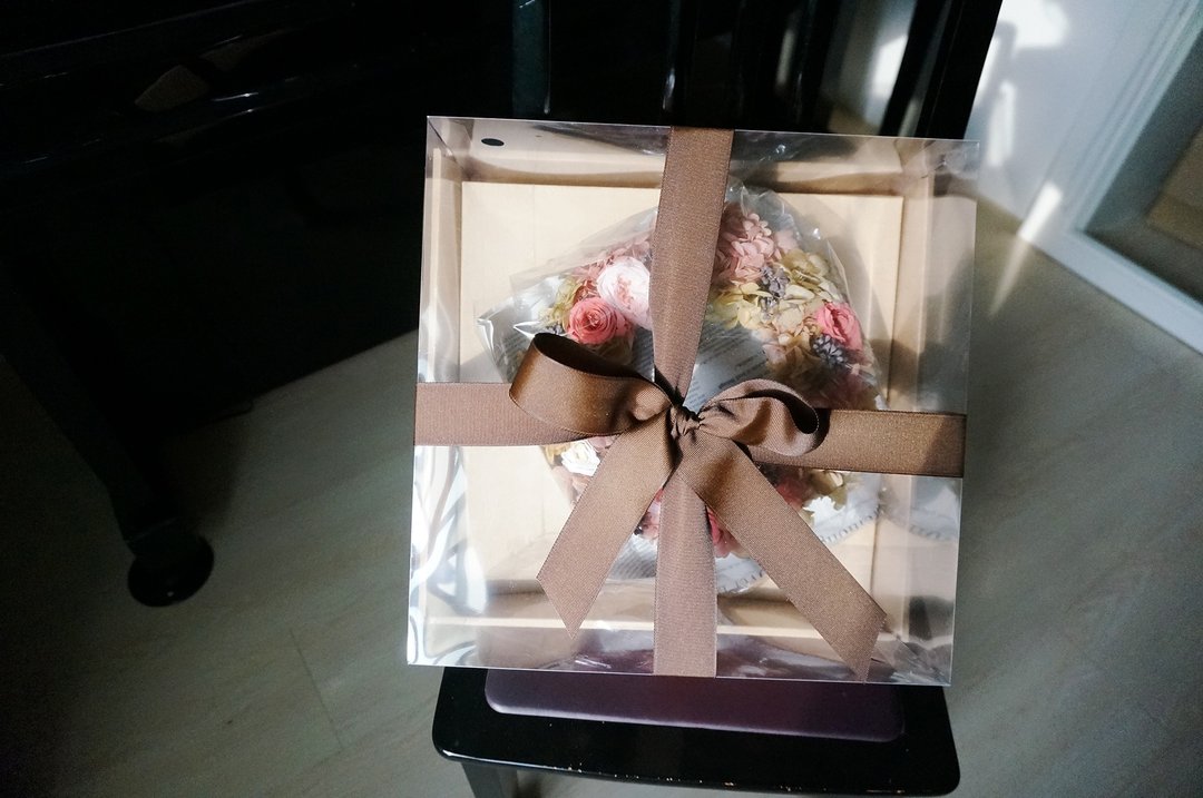 花圈礼盒包装 - 包装材料 - 压克力 