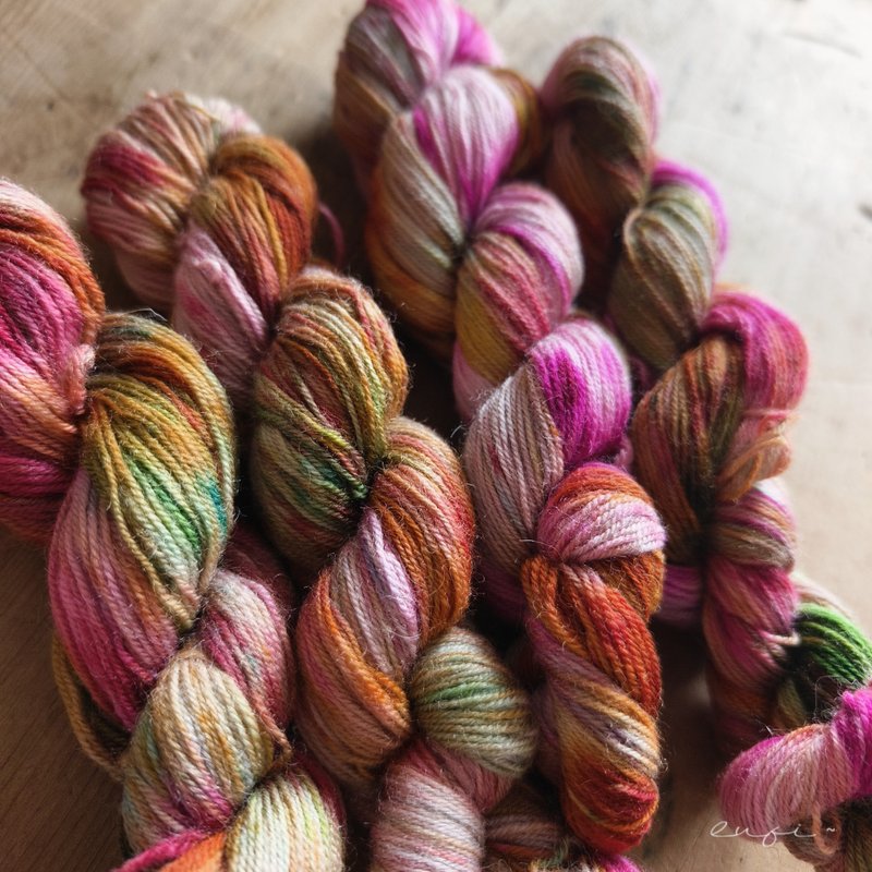 lufi~手染线 美丽诺羊毛线 袜线 50g - 编织/刺绣/羊毛毡/裁缝 - 羊毛 多色