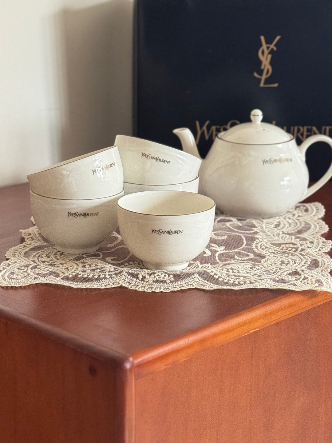 古董餐具 未使用品 YSL 茶杯 茶壶 套装 礼盒 瓷器 - 茶具/茶杯 - 瓷 白色