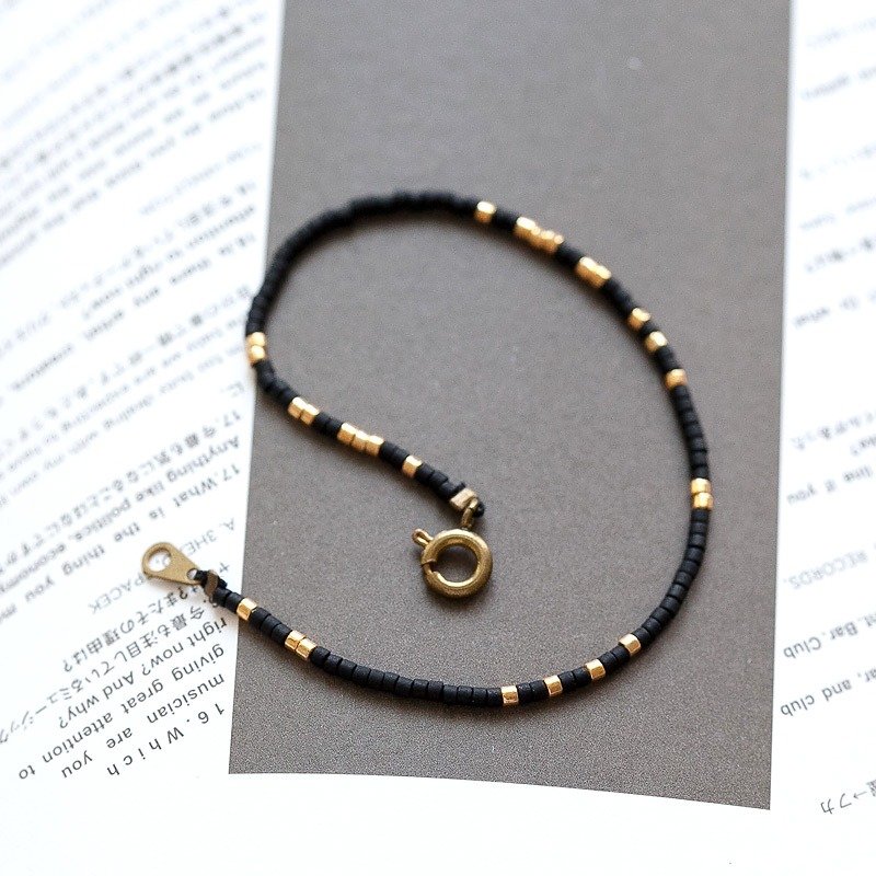 百搭经典黑金 波西米亚风黄铜扣极细手链《小链子会社》BMK010 - 手链/手环 - 玻璃 黑色