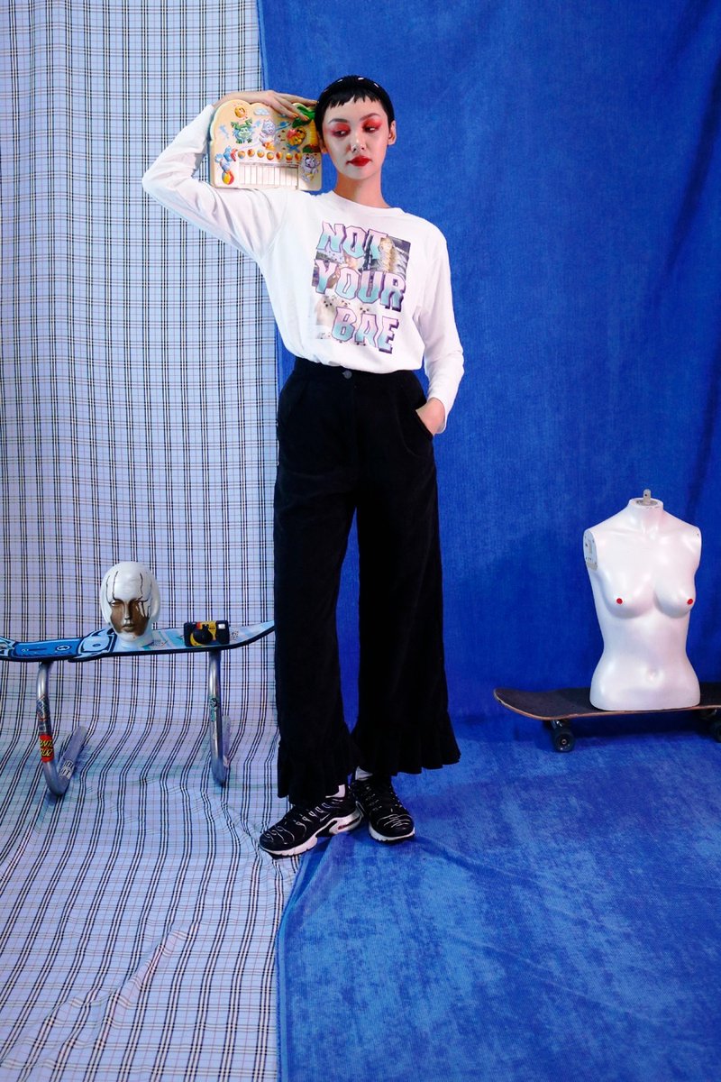 百折直筒宽裤（四色　浅蓝牛仔，浅粉牛仔，黑色灯芯绒，红色灯芯绒） - 女装长裤 - 棉．麻 蓝色