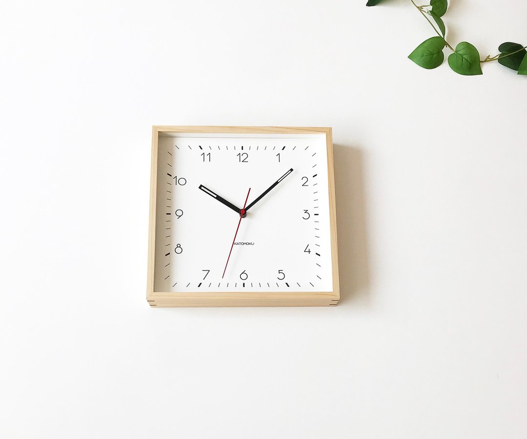 KATOMOKU square clock 3 自然色 (km-114NA) 挂钟 日本制造 - 时钟/闹钟 - 木头 卡其色