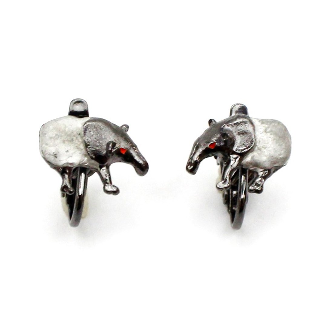 Tapir Earring Black) / Baku Earrings Gun Metal EA 071 GM - 耳环/耳夹 - 其他金属 黑色