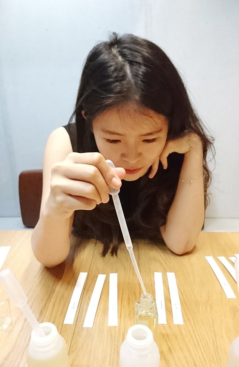 调一瓶香水送男友 / 一人即可成班 / 情人节首选 - 蜡烛/香氛 - 其他材质 