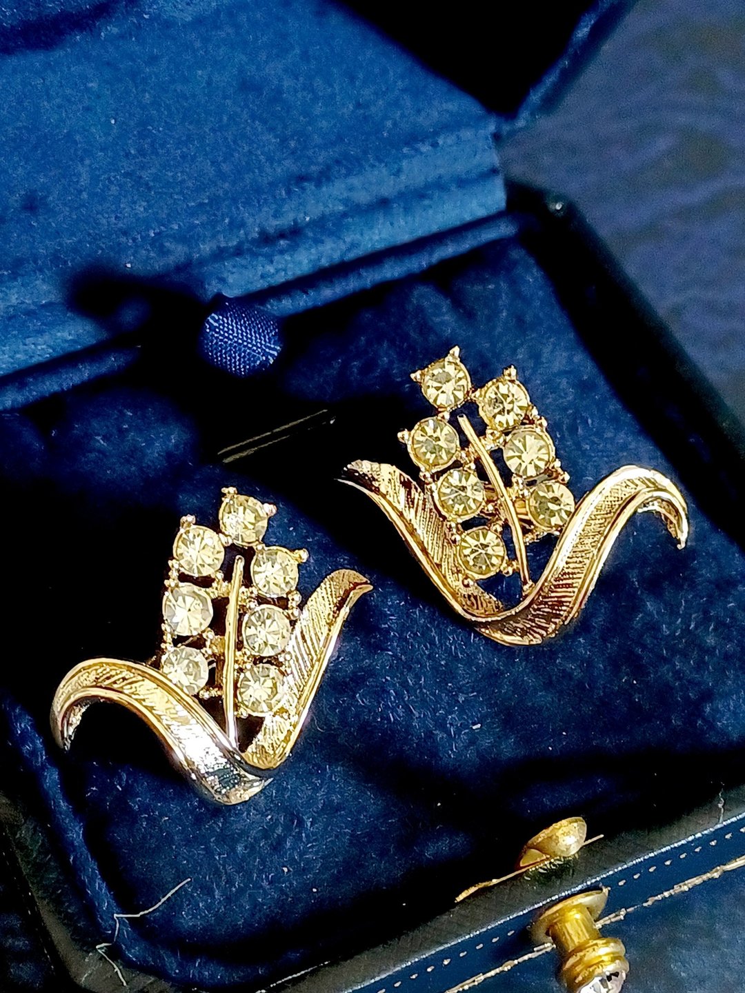vintage jewelry SARAH COV 金色水钻小麦玉米夹式耳环 - 耳环/耳夹 - 其他金属 
