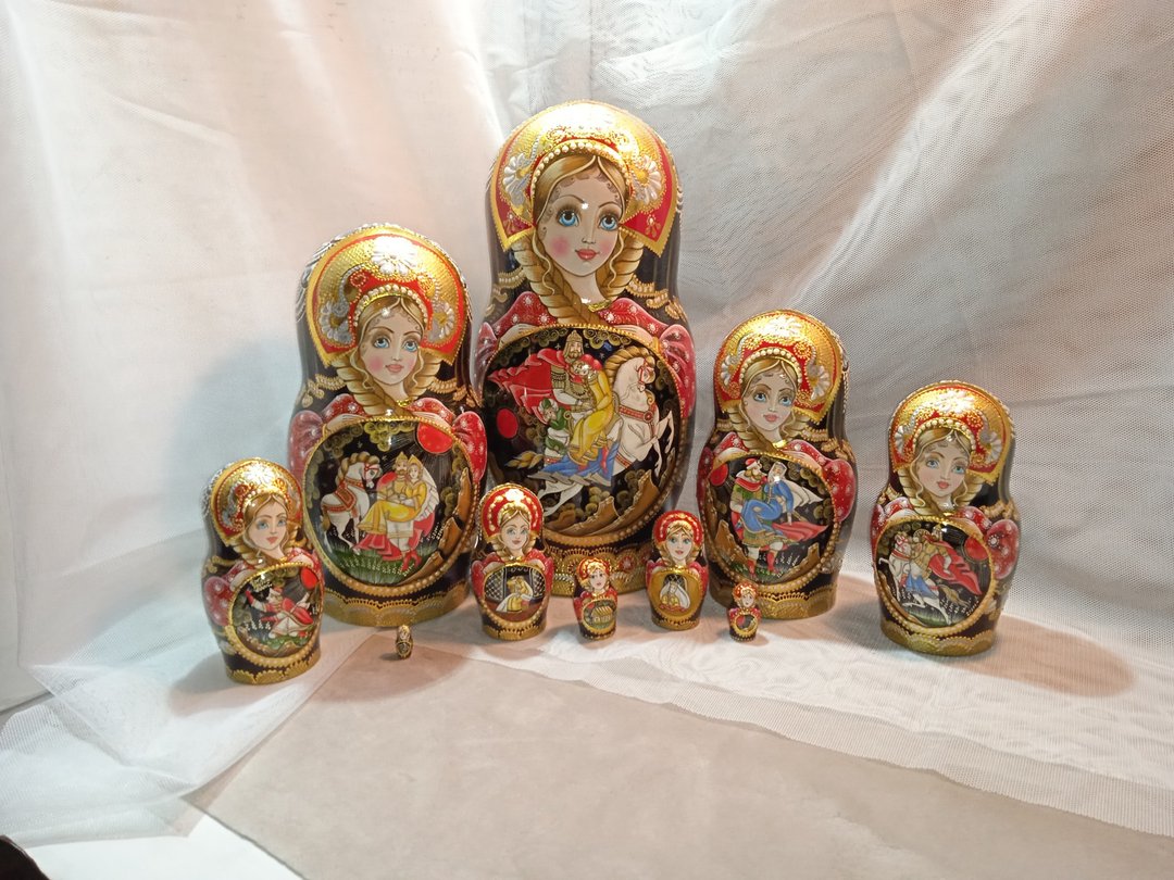 Matryoshka Russian nesting doll author's design OOAK children's toy wooden doll - 玩偶/公仔 - 木头 红色