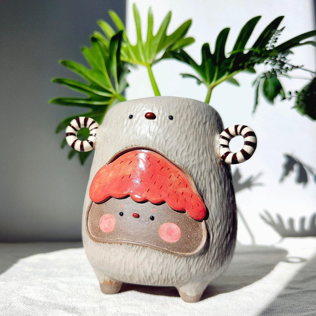 Cute ceramic flower vase/Pen holder. Handmade home decor. - 花瓶/陶器 - 陶 