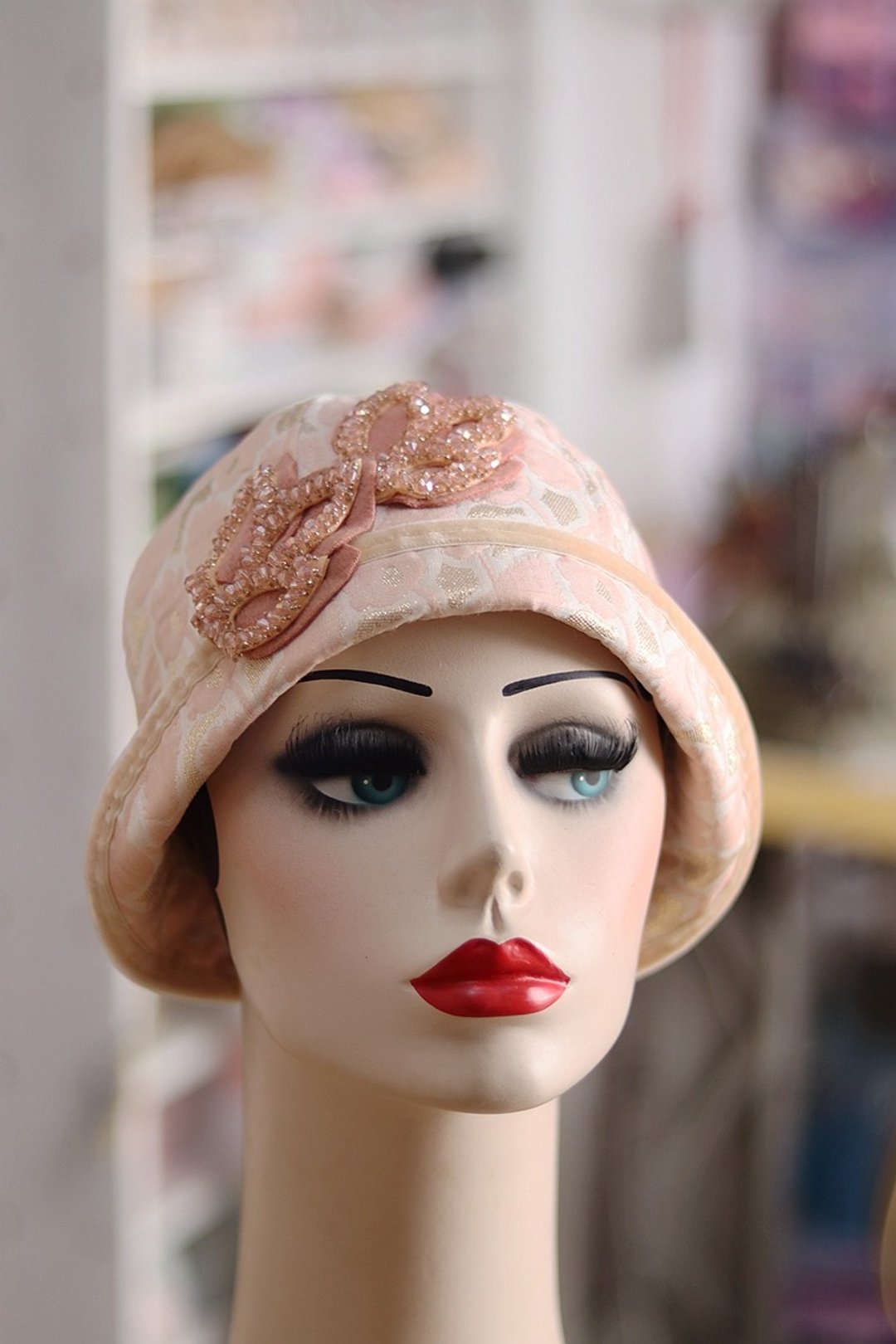 复古风格20年代粉色反折钟形帽Cloche Hat - 帽子 - 其他材质 