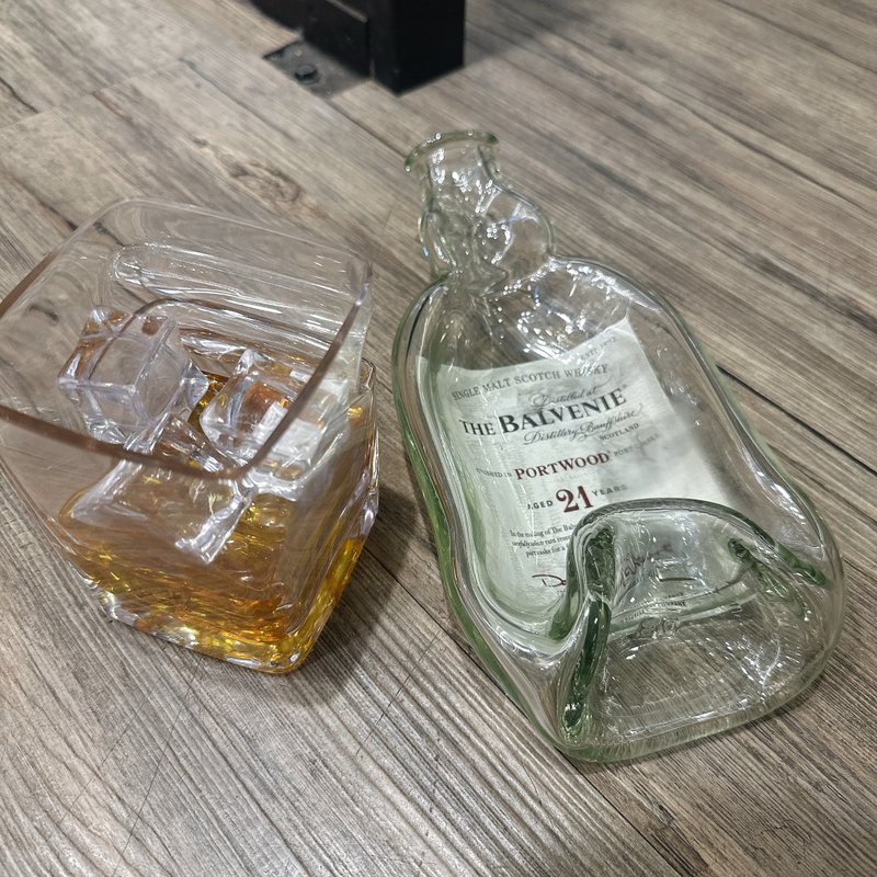 百富Balvenie 21年波特桶威士忌盛盘 酒瓶盘 - 盘子/餐盘/盘架 - 玻璃 