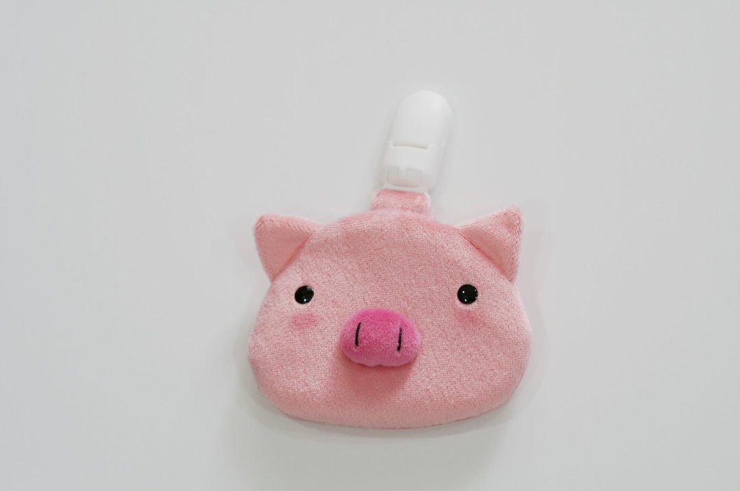 Bucute迪亚小猪护身符.御守套/宝宝专用/手工制作/弥月礼物 - 满月礼盒 - 聚酯纤维 粉红色