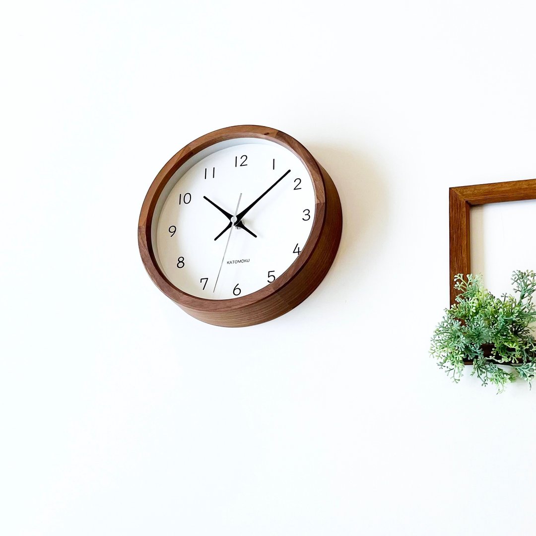 KATOMOKU Muku clock 19 S尺寸 核桃木 (km-130WA) 挂钟  日本制 - 时钟/闹钟 - 木头 咖啡色