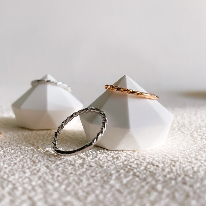 简约个性【 半切面麻花 】s925纯银 戒指  || 独家开版 - 戒指 - 纯银 银色