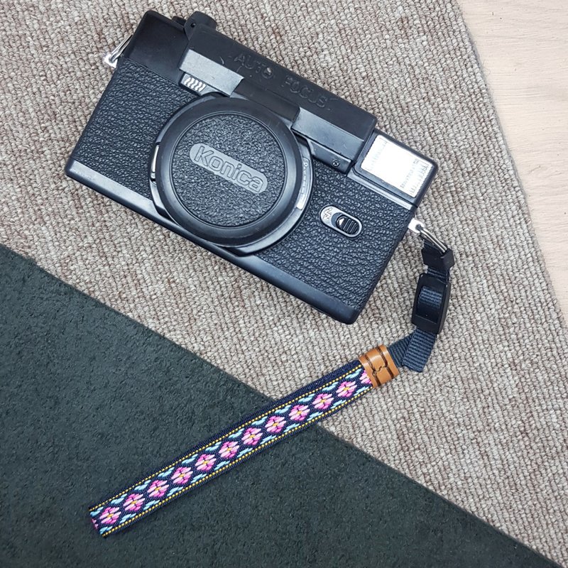 相机防摔腕带 相机绳 相机带 - 吊饰 - 其他人造纤维 紫色