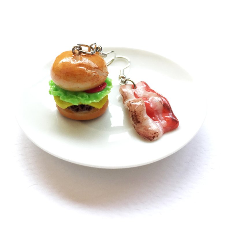 burger+Becon earring - 耳环/耳夹 - 粘土 红色
