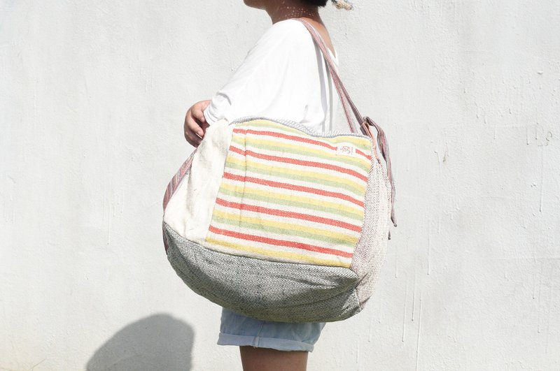 手工棉麻拼接设计后背包/肩背包/斜背包/侧背包-几何色块三用包 - 后背包/双肩包 - 棉．麻 多色