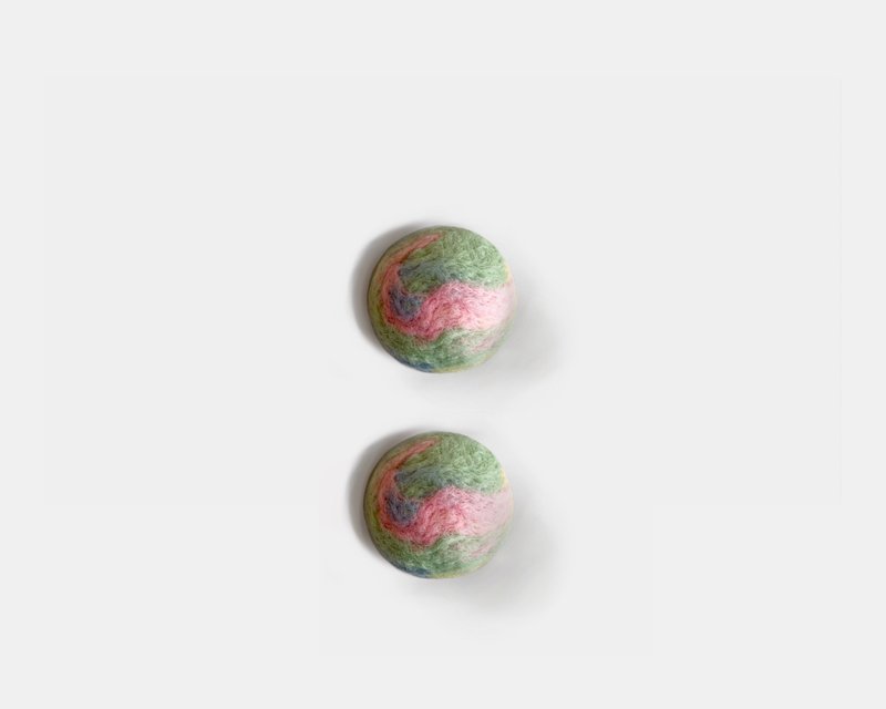 Cotton Candy Pom Pom Hunting Balls (2 Pieces) / + Wool Felt Cat Toy - 玩具 - 羊毛 多色