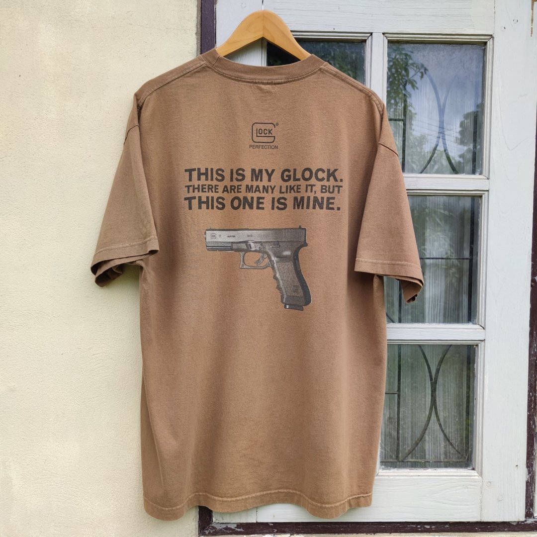 Glock Perfection 枪枝图案复古T恤 - 男装上衣/T 恤 - 棉 黑色