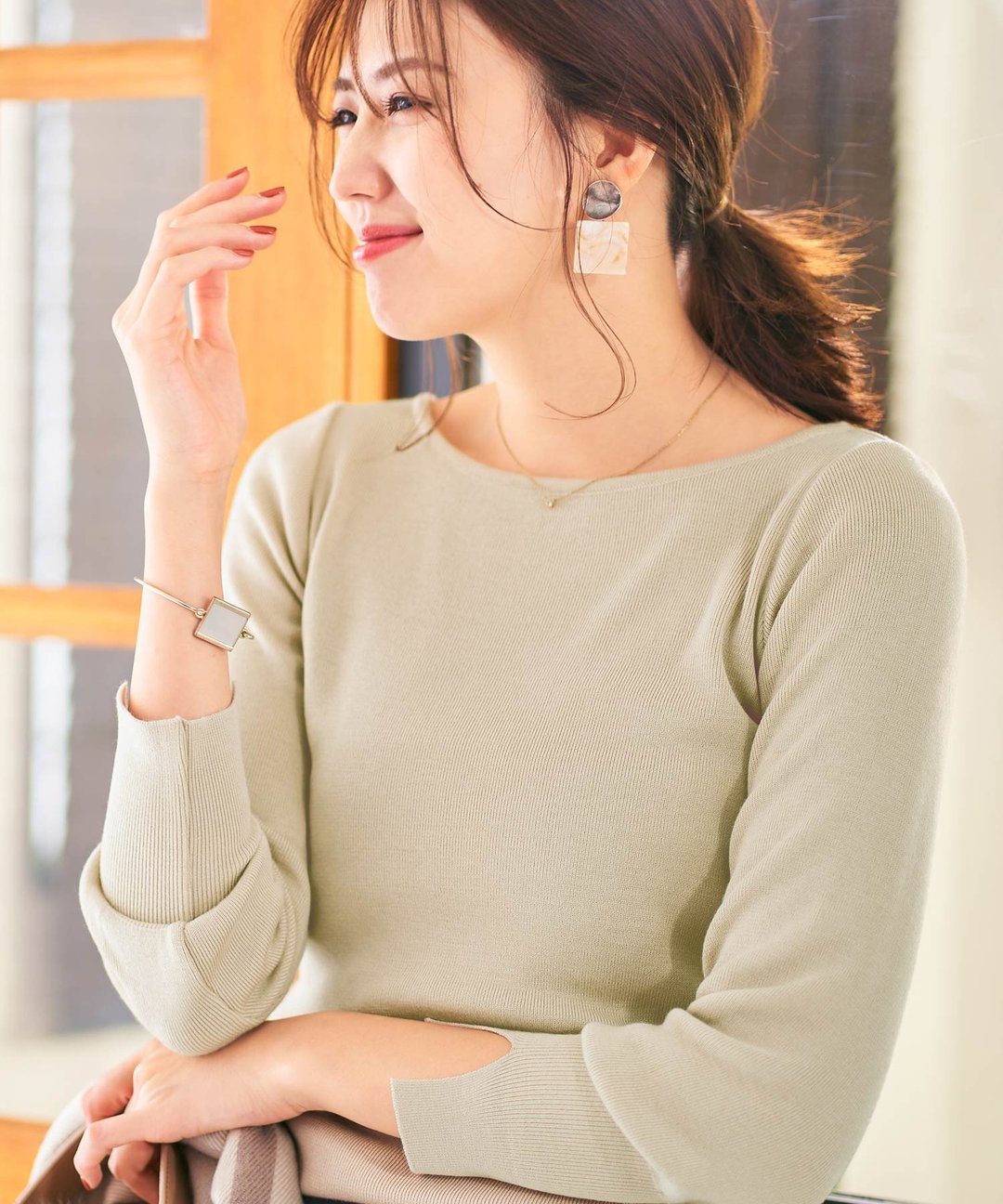 SPECIAL SALE Tops Made in Japan Knit Boat Neck Sleeve Slit Moist / FEERICHELU - 女装针织衫/毛衣 - 棉 卡其色