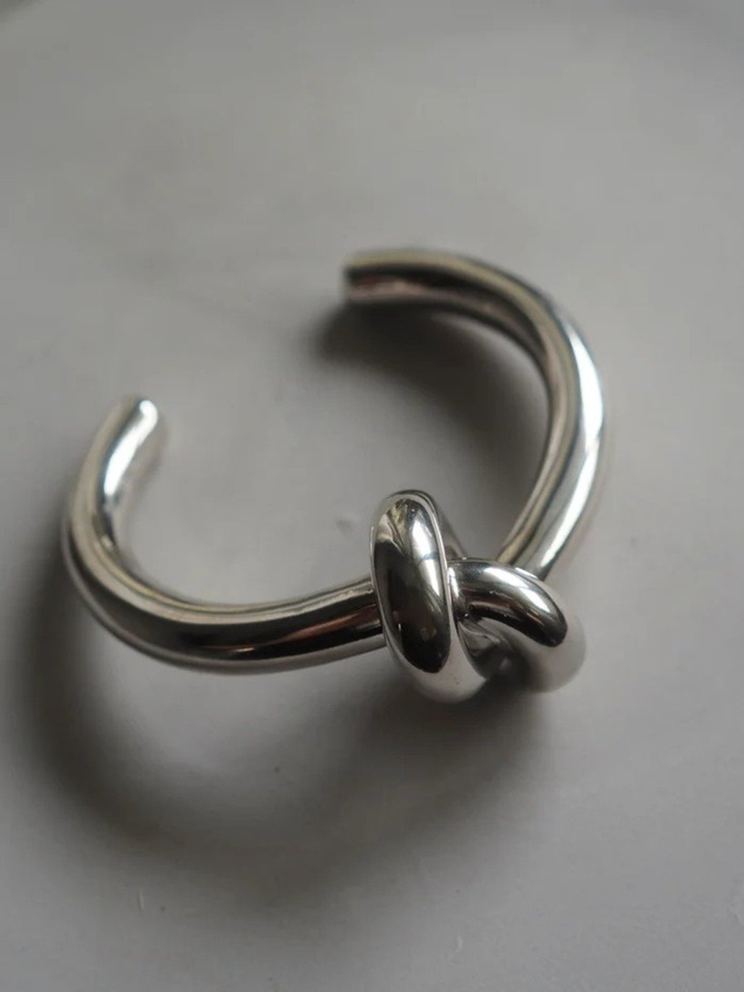 CELINE Knot Bangle Large 赛琳 结饰手环 宽版 银色 古董级单品 - 手链/手环 - 其他金属 银色