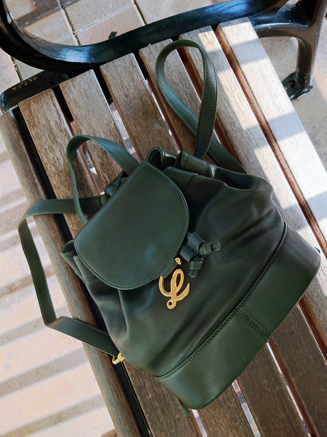 中古美品 Loewe 附尘袋墨绿 双肩包肩背包书包肩背袋背嚢包单肩包 - 后背包/双肩包 - 真皮 绿色
